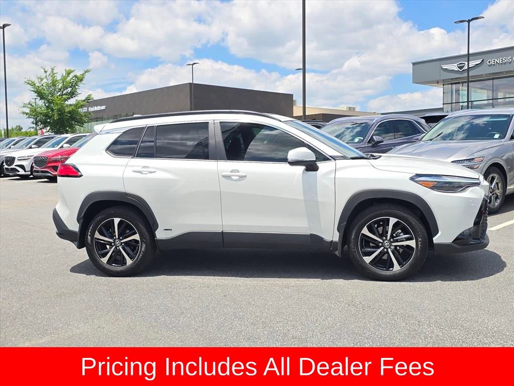 Used 2023 Toyota Corolla Cross AWD Hybrid w/ Convenience Package image 2