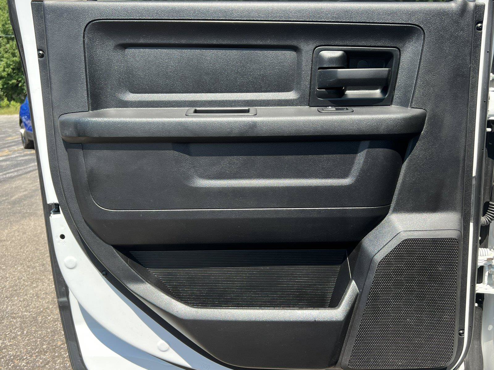 Used 2016 RAM 2500 Tradesman w/ Chrome Appearance Group AWD/4WD image 30
