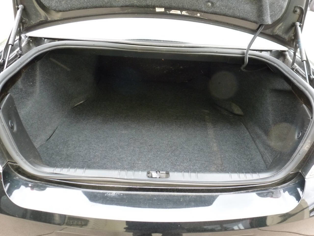 Used 2014 Chevrolet Impala Limited LS image 15
