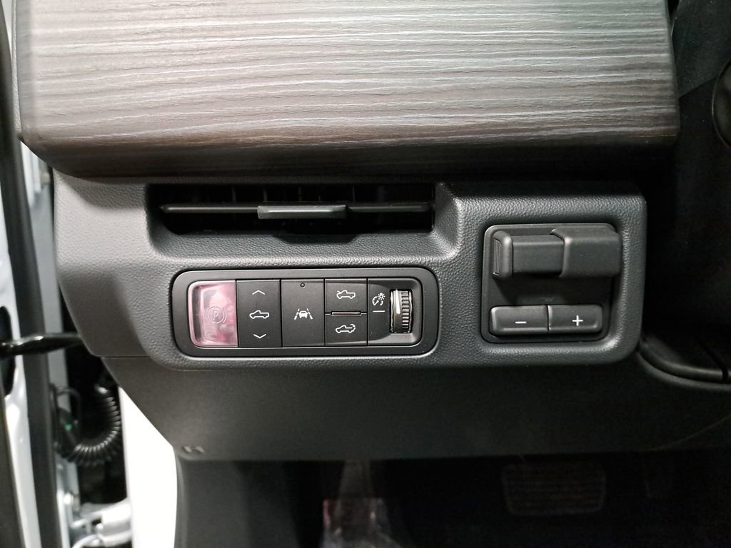 New 2025 GMC Sierra EV Denali image 23