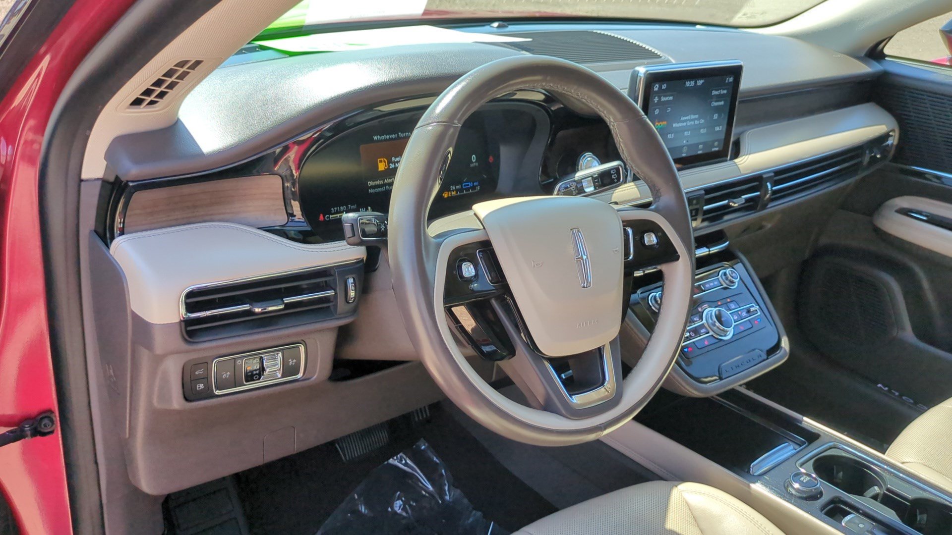 Used 2022 Lincoln Corsair Grand Touring AWD/4WD image 13