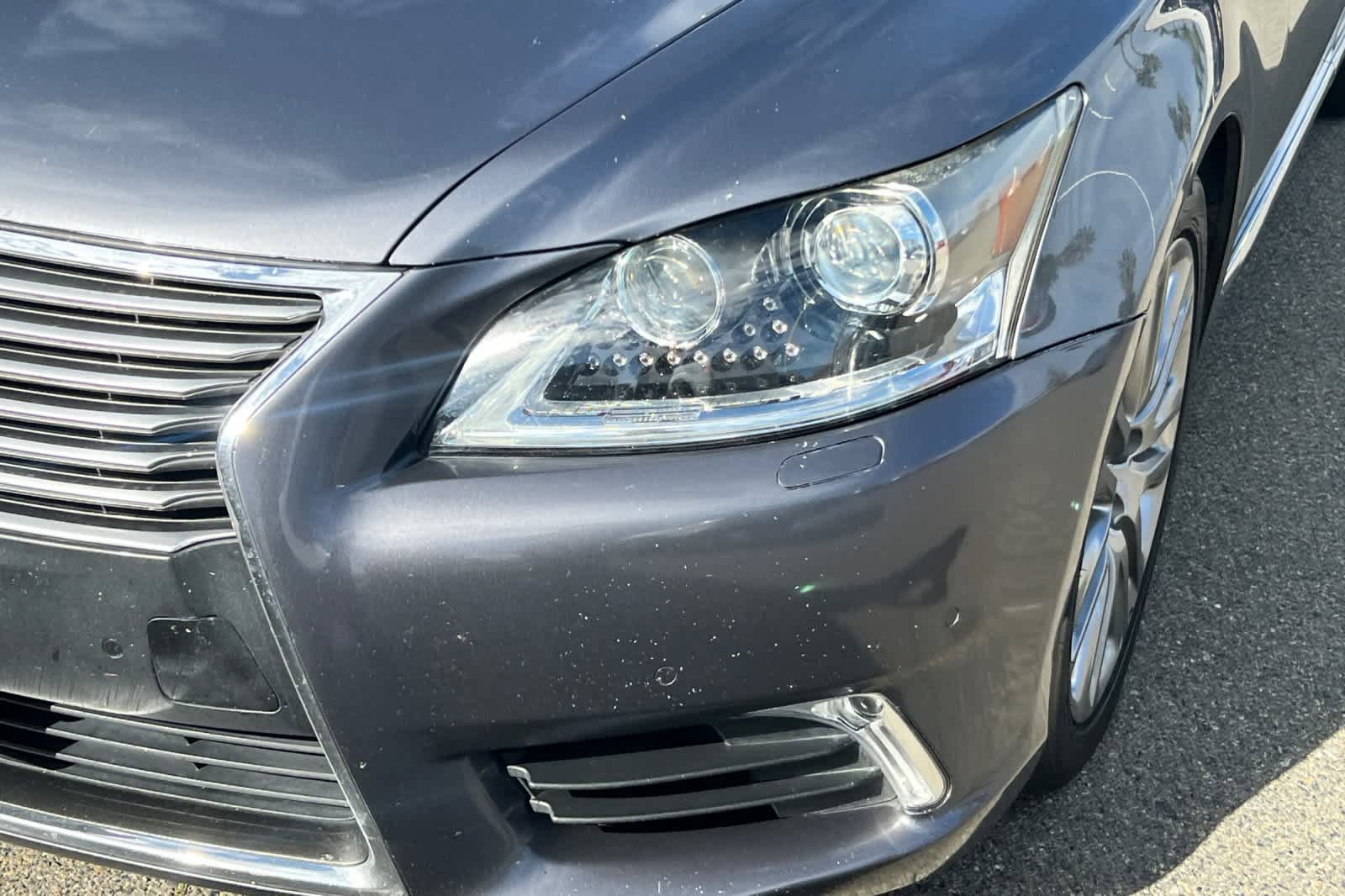 Used 2014 Lexus LS 460 w/ Comfort Package RWD image 11