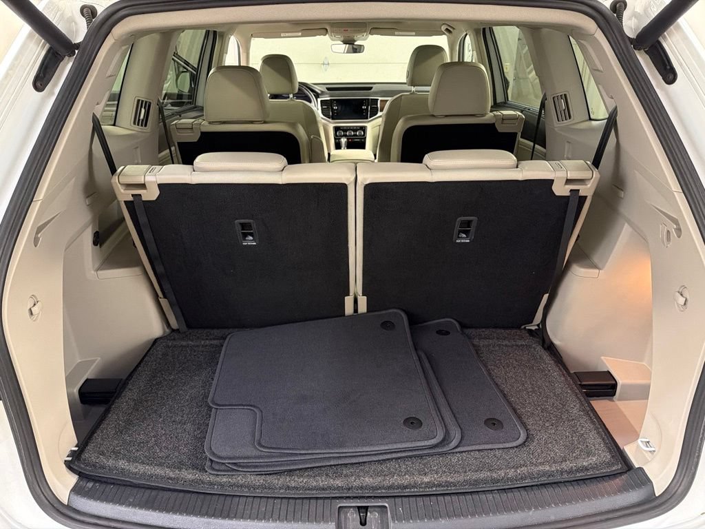 Used 2019 Volkswagen Atlas SEL Premium AWD/4WD image 34