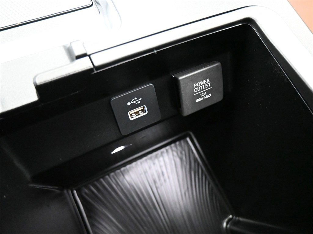 Used 2024 Acura MDX SH-AWD w/ Technology Package image 19