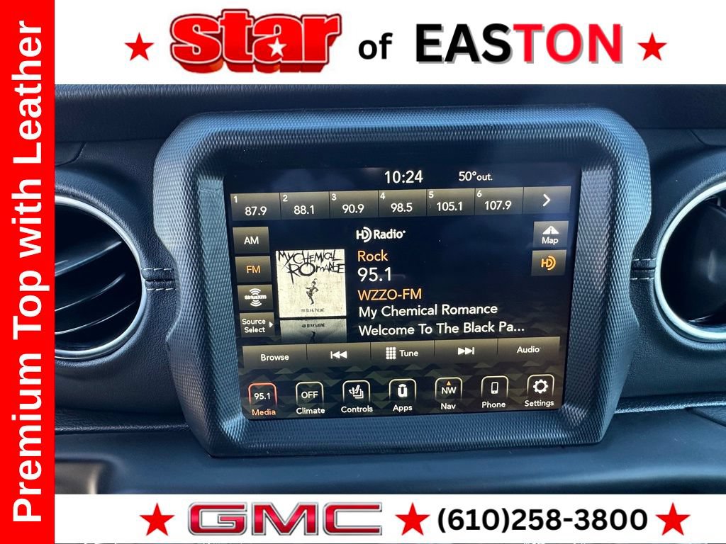 Used 2023 Jeep Wrangler Unlimited Sahara w/ Cold Weather Group AWD/4WD image 26