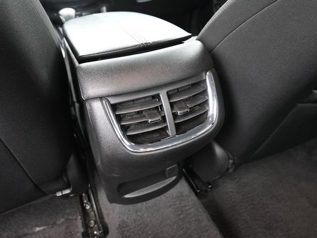 Used 2025 Chevrolet Malibu LT image 28