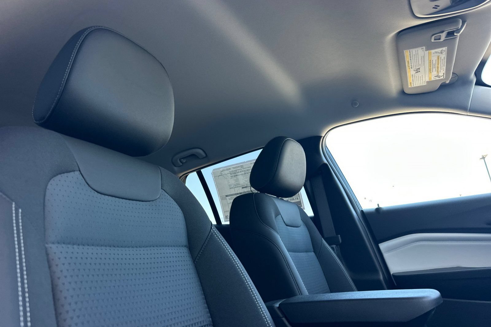 New 2026 Chevrolet Trax LT w/ LT Convenience Package FWD image 17