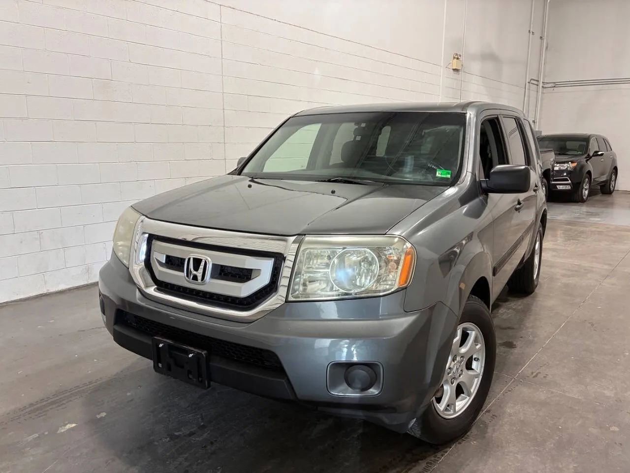 Used 2010 Honda Pilot LX image 3