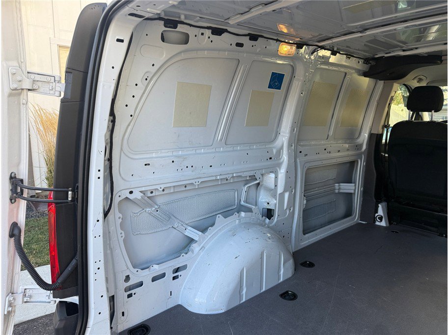 Used 2023 Mercedes-Benz Metris image 29