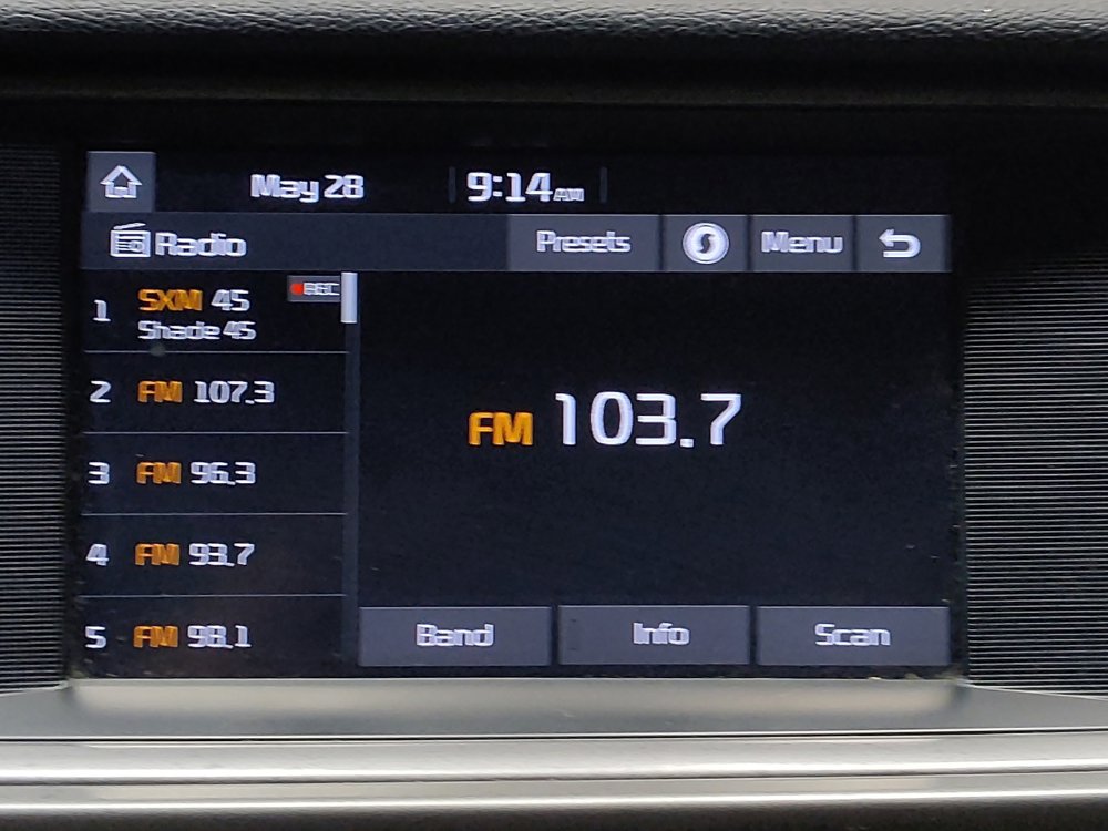 Used 2018 Kia Optima LX FWD image 25