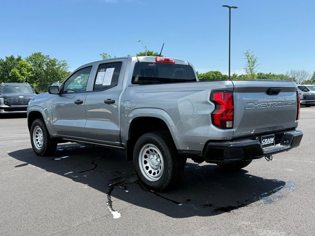 Used 2024 Chevrolet Colorado W/T RWD image 7