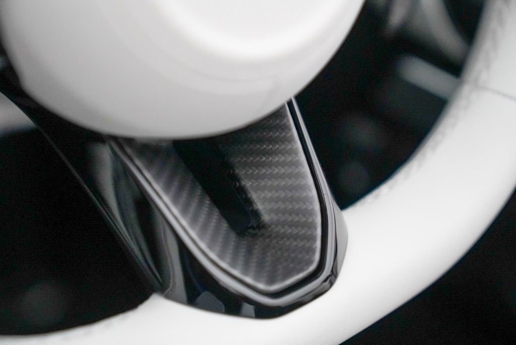 New 2026 Aston Martin Vanquish Convertible image 23