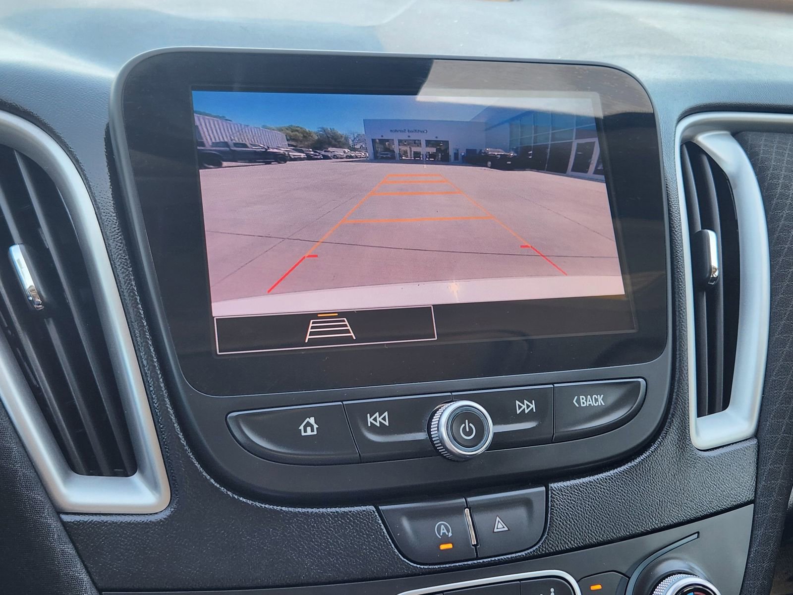 Used 2023 Chevrolet Malibu LT image 19