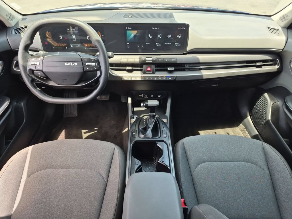 Used 2025 Kia K4 FWD image 26