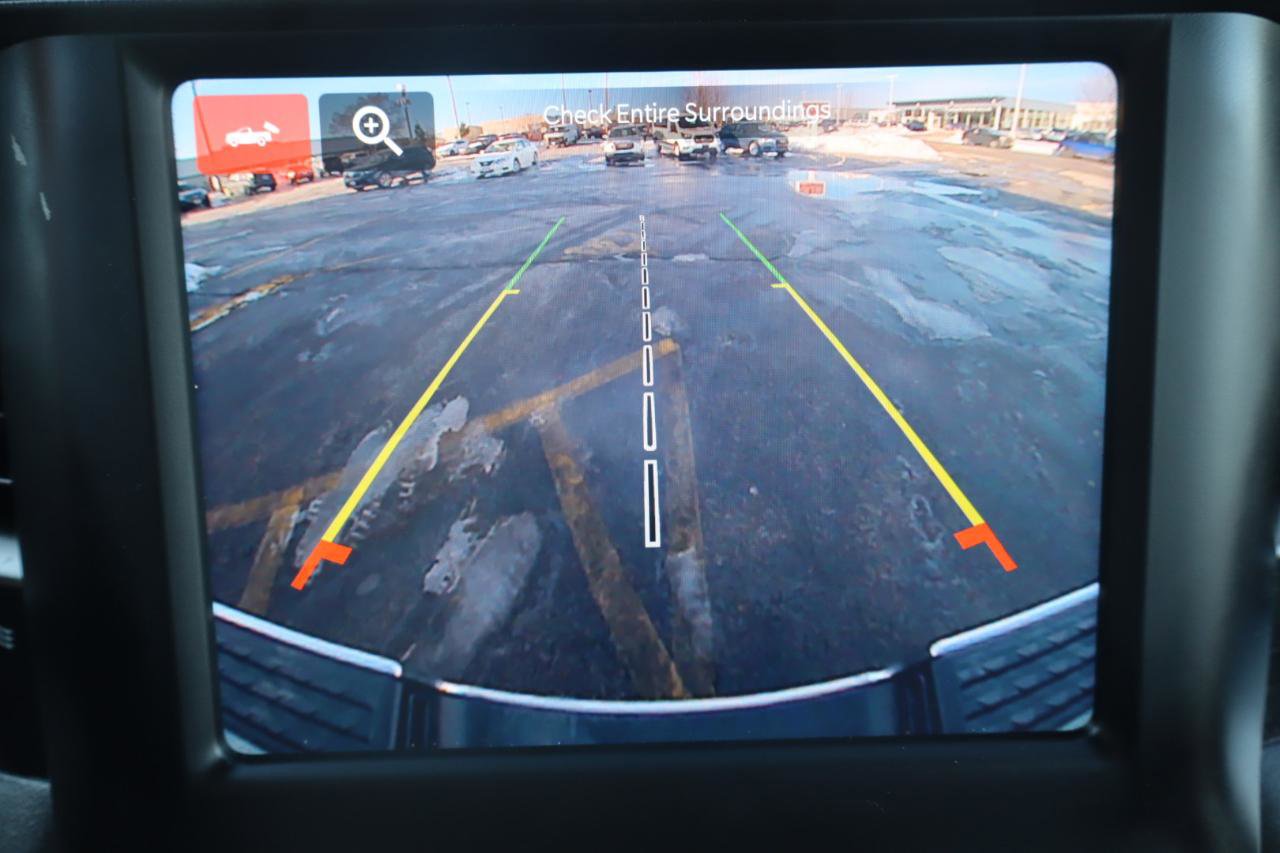 Used 2024 RAM 3500 Big Horn AWD/4WD image 13