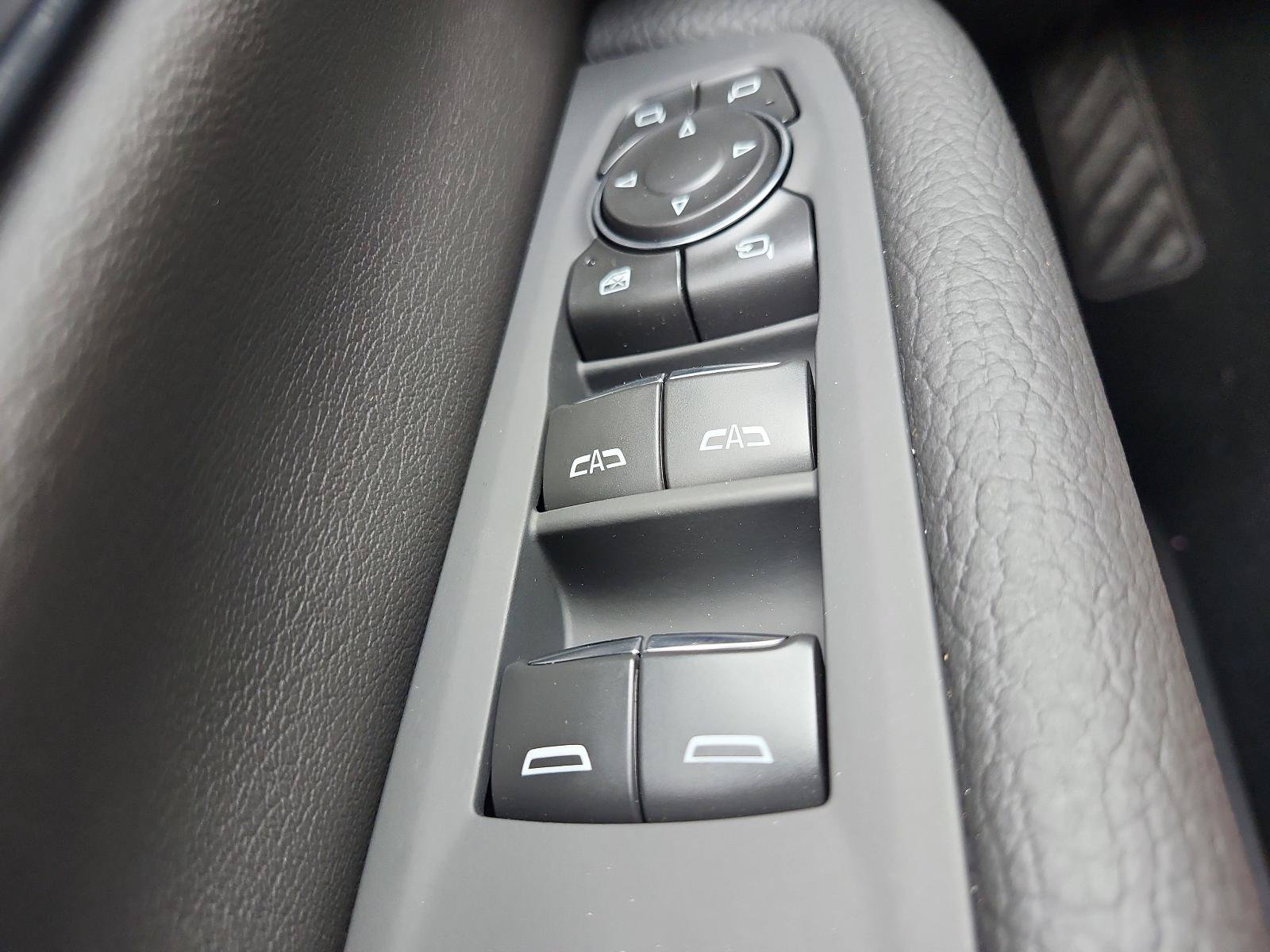New 2026 GMC Yukon XL Denali w/ Sun & Power Step Package AWD/4WD image 17