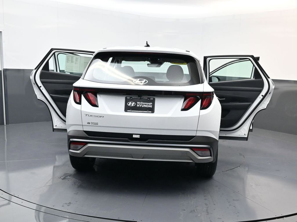 Certified 2025 Hyundai Tucson SE image 22