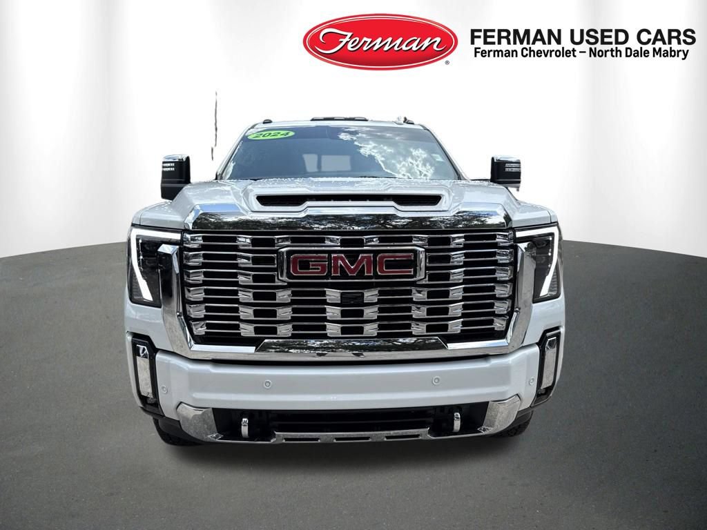 Used 2024 GMC Sierra 2500 Denali AWD/4WD image 8