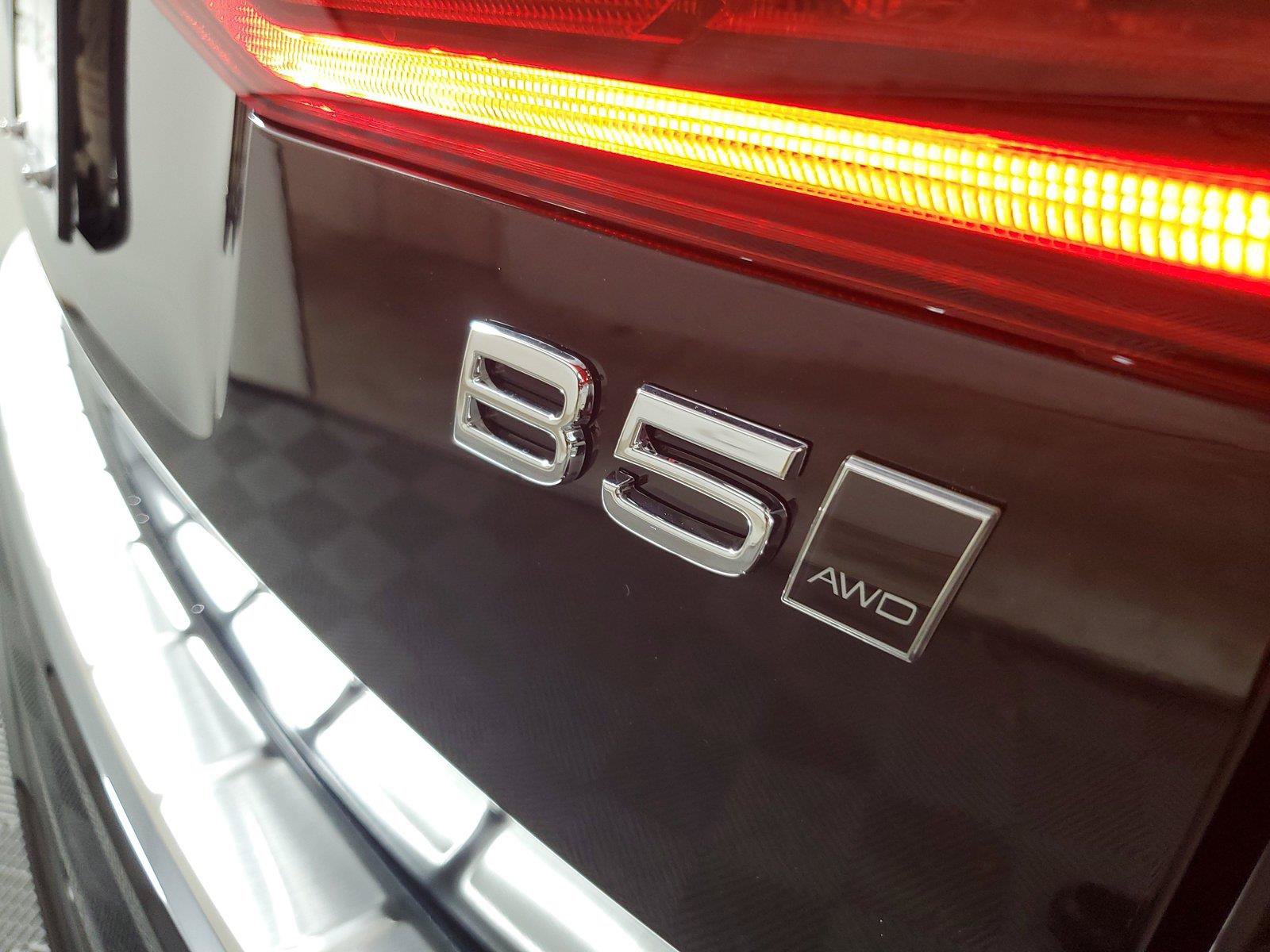 New 2027 Volvo XC60 B5 Ultra AWD/4WD image 7