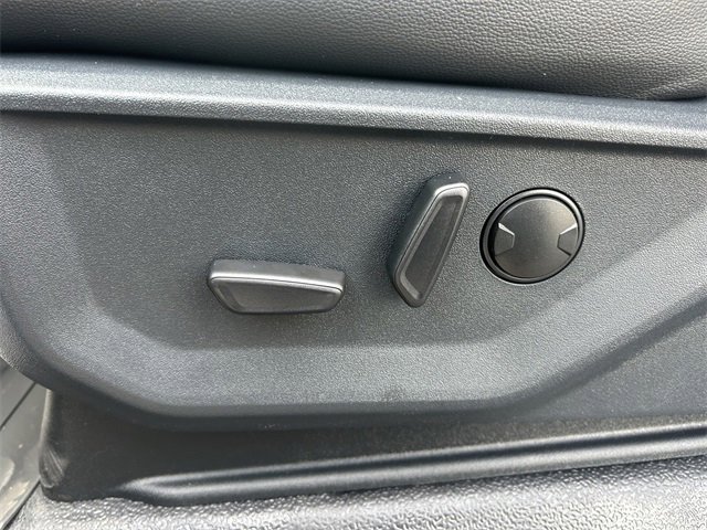 New 2025 Ford F350 Lariat w/ Lariat Ultimate Package image 14