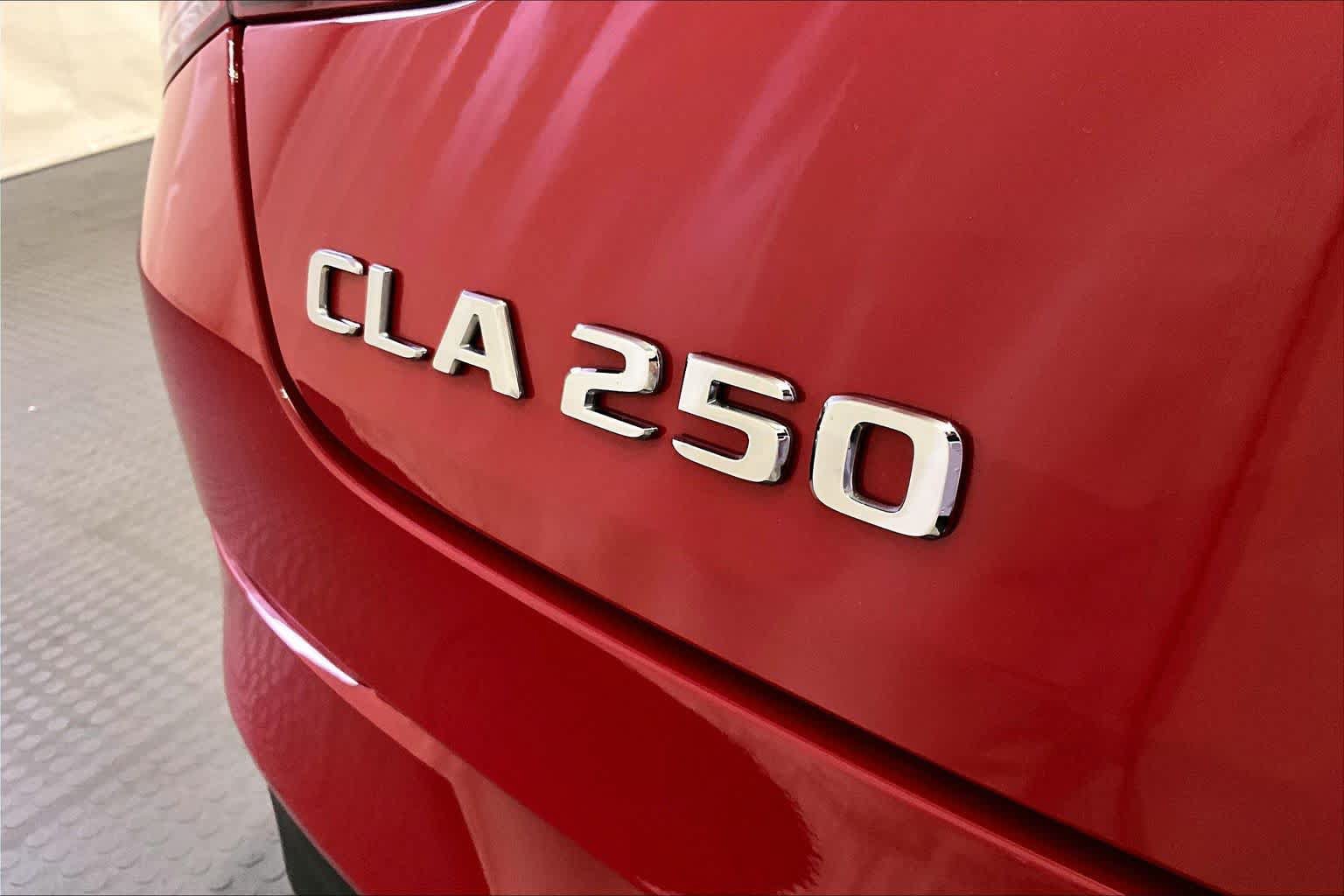 Used 2020 Mercedes-Benz CLA 250 4MATIC image 9