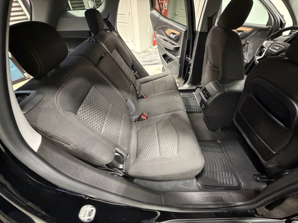 Used 2020 GMC Terrain SLE w/ Driver Convenience Package FWD image 42