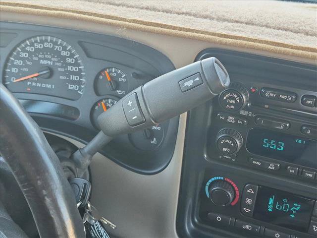 Used 2006 Chevrolet Silverado 2500 LT w/ Heavy-Duty Power Package RWD image 12
