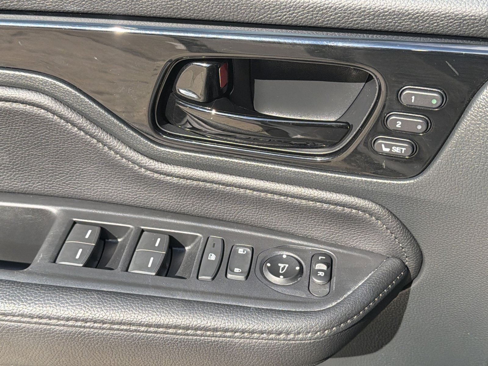 Used 2023 Honda Odyssey Touring image 33