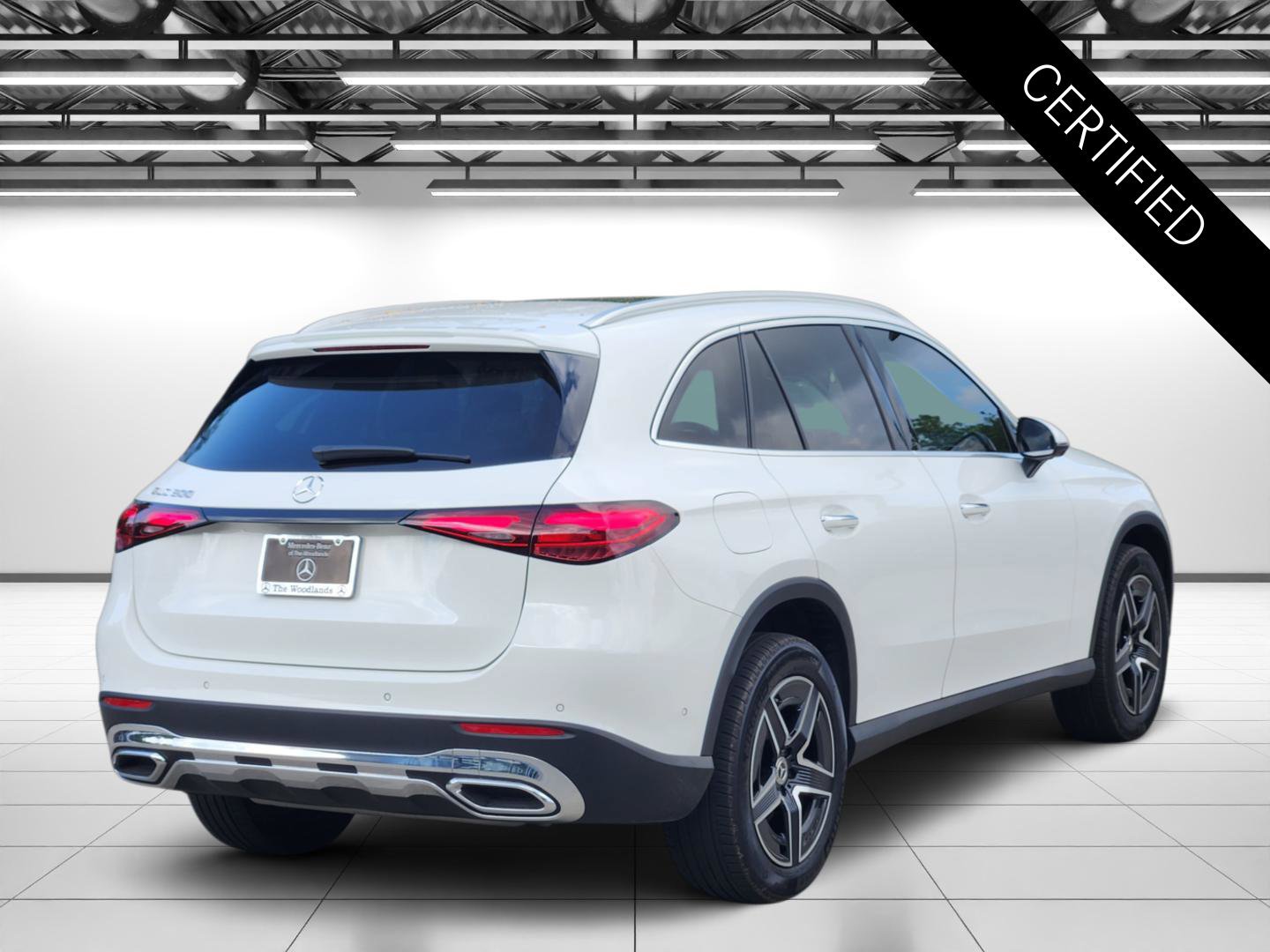Certified 2026 Mercedes-Benz GLC 300 image 9