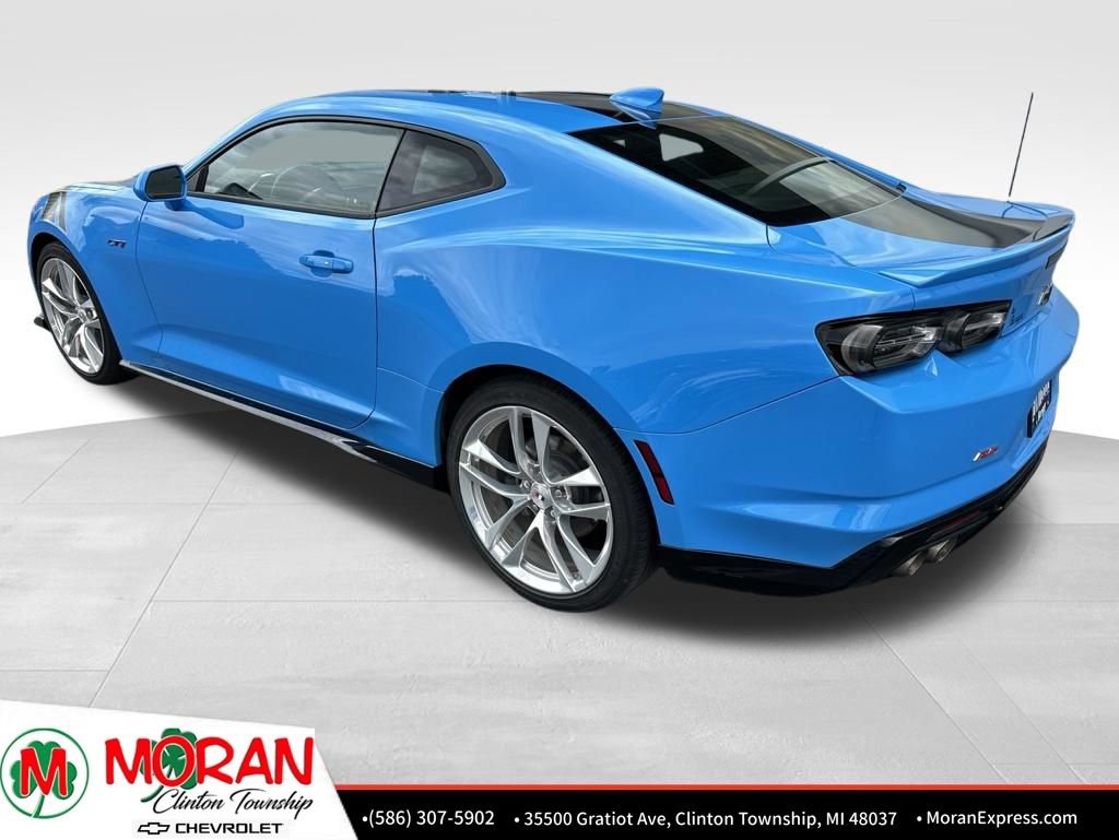 Used 2023 Chevrolet Camaro LT w/ Design Package 2 RWD image 3
