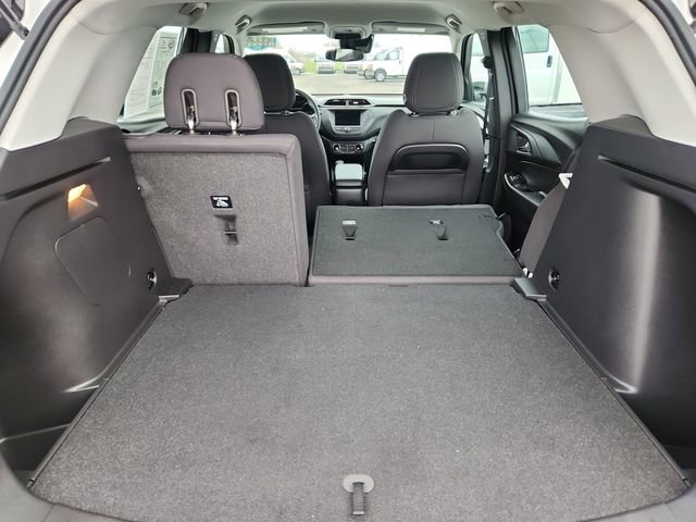 Used 2023 Chevrolet TrailBlazer LS image 30