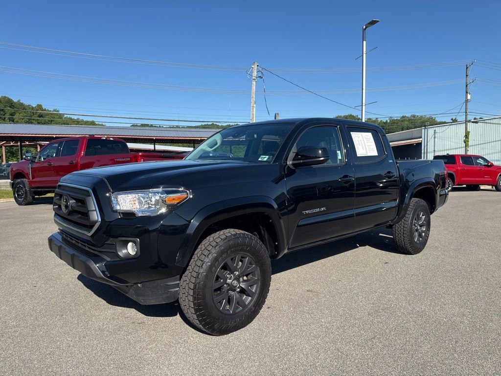 Used 2023 Toyota Tacoma SR5 AWD/4WD image 1