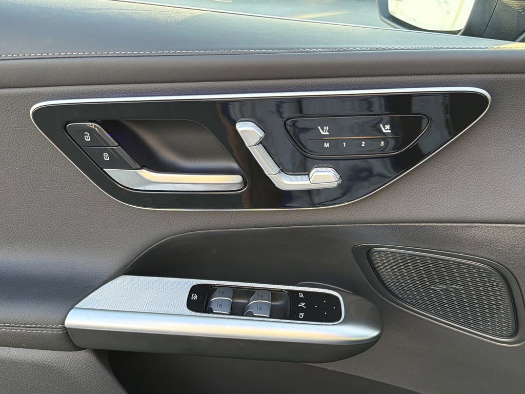 New 2026 Mercedes-Benz GLC 300 4MATIC image 24