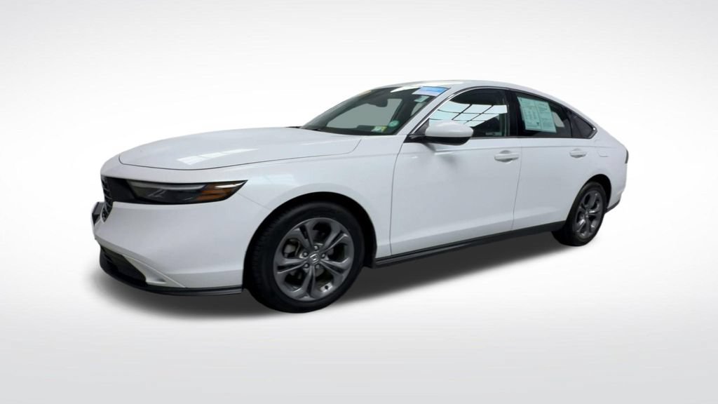 Used 2024 Honda Accord EX image 4