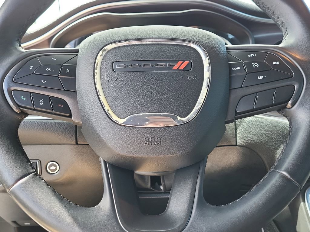 Used 2018 Dodge Challenger SXT RWD image 16