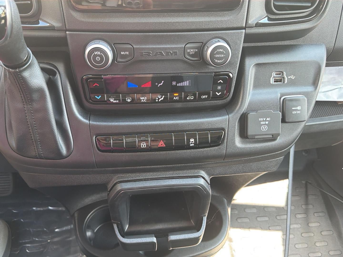 New 2026 RAM ProMaster 1500 w/ Convenience Group FWD image 17