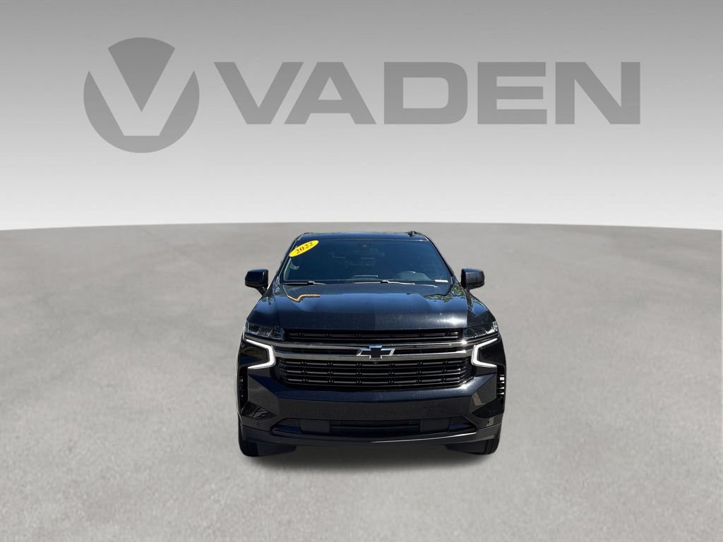 Used 2022 Chevrolet Tahoe RST w/ Luxury Package RWD image 2