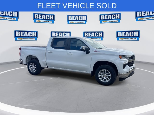 New 2026 Chevrolet Silverado 1500 LT w/ Z71 Off-Road Package AWD/4WD image 2