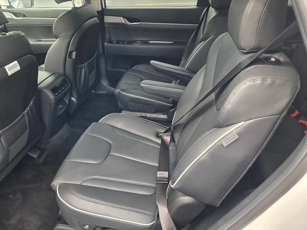 Certified 2025 Hyundai Palisade SEL AWD/4WD image 28