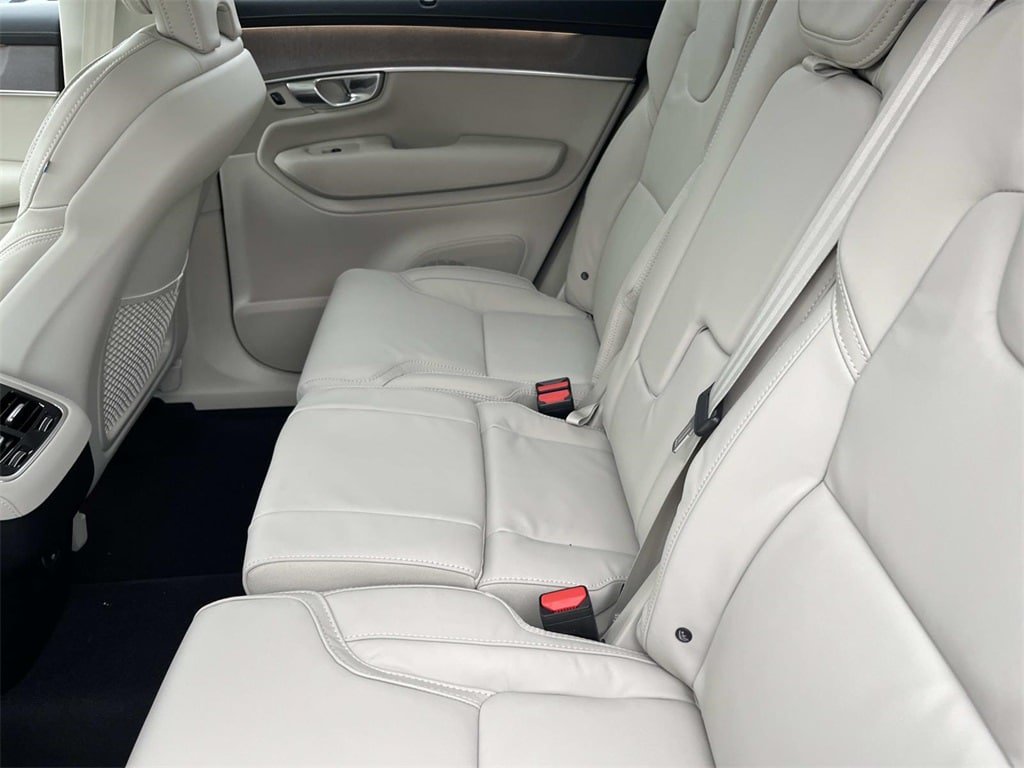 Certified 2026 Volvo XC90 B6 Ultra AWD/4WD image 19