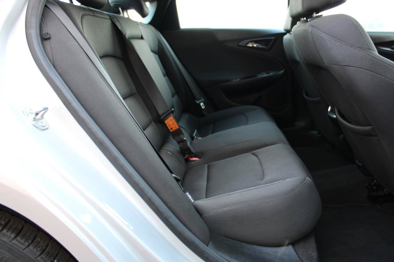 Used 2020 Chevrolet Malibu LT FWD image 43