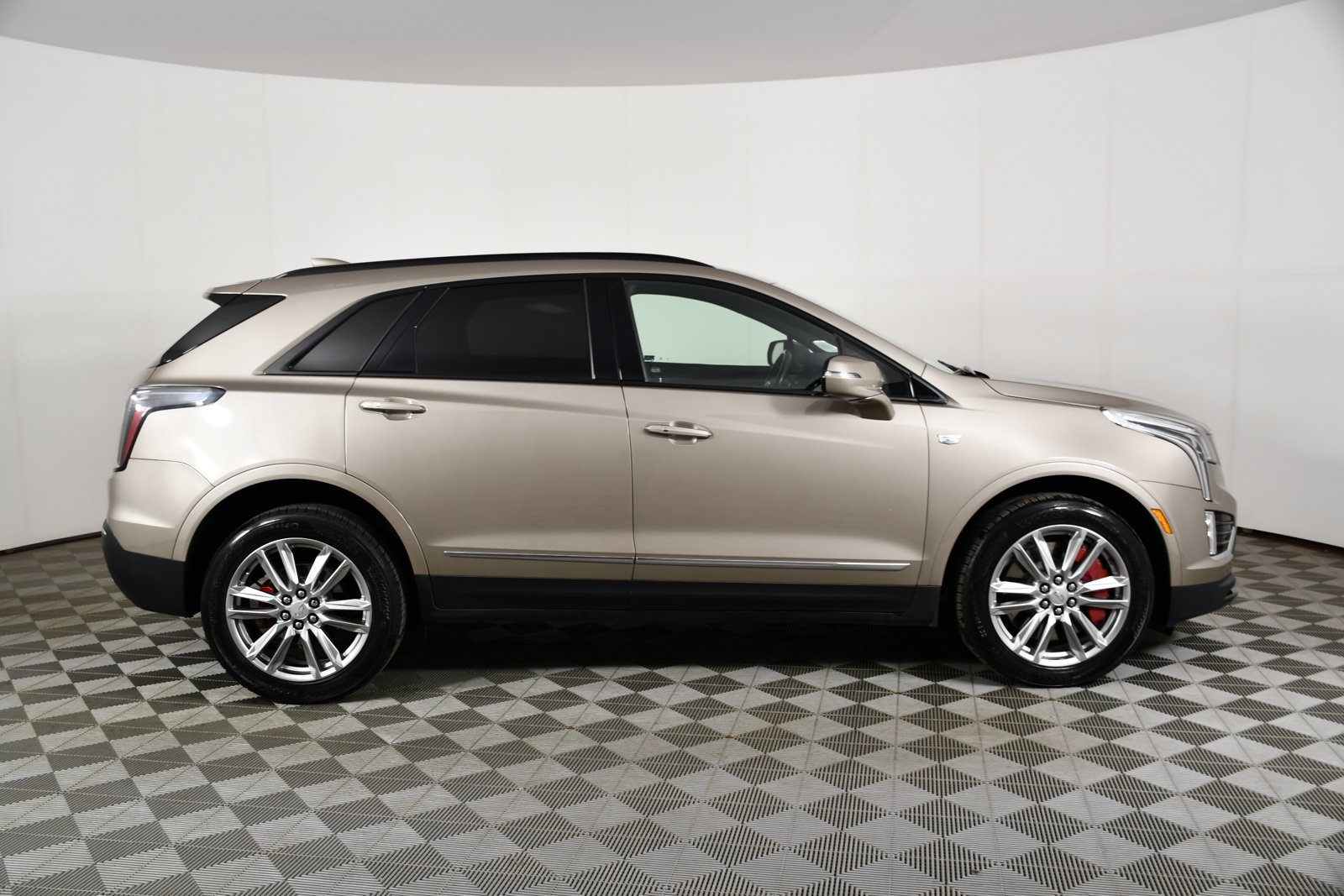 Used 2023 Cadillac XT5 Sportv AWD/4WD image 5