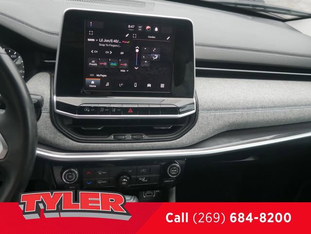 Used 2022 Jeep Compass Latitude image 47