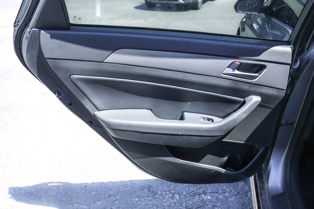Used 2019 Hyundai Sonata Sport FWD image 25