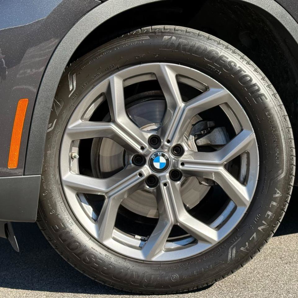 Used 2022 BMW X3 xDrive30i w/ Premium Package 2 AWD/4WD image 17