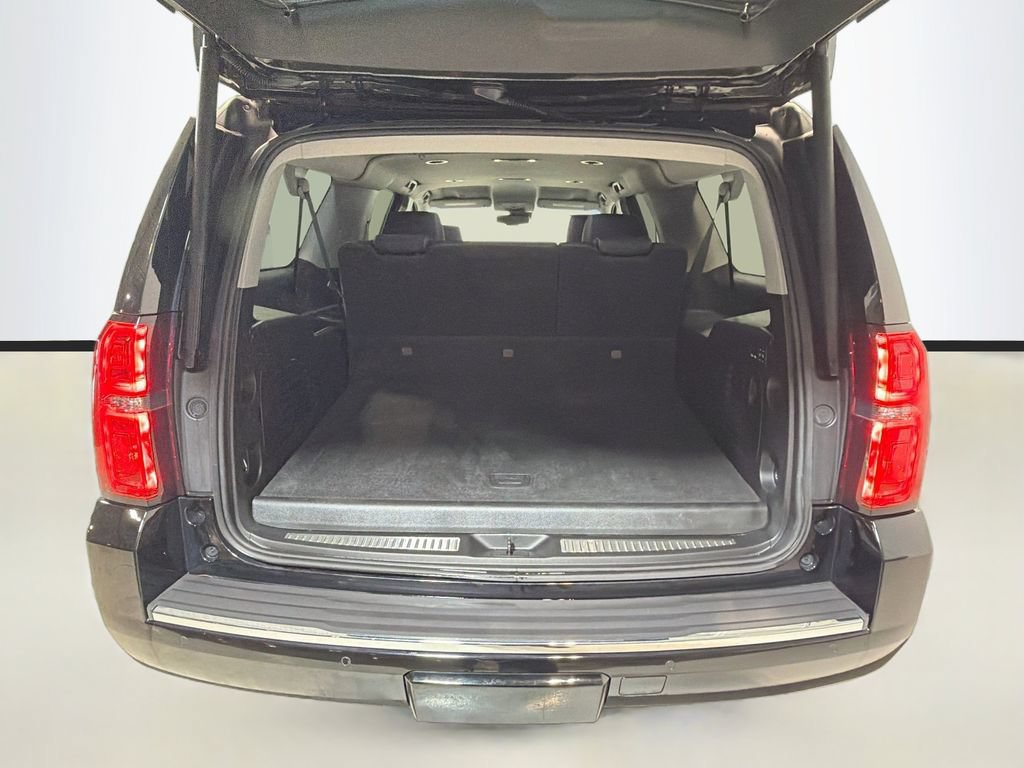 Used 2019 Chevrolet Suburban Premier w/ Max Trailering Package AWD/4WD image 28