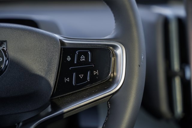 New 2026 Volvo EX30 Cross Country Ultra image 23