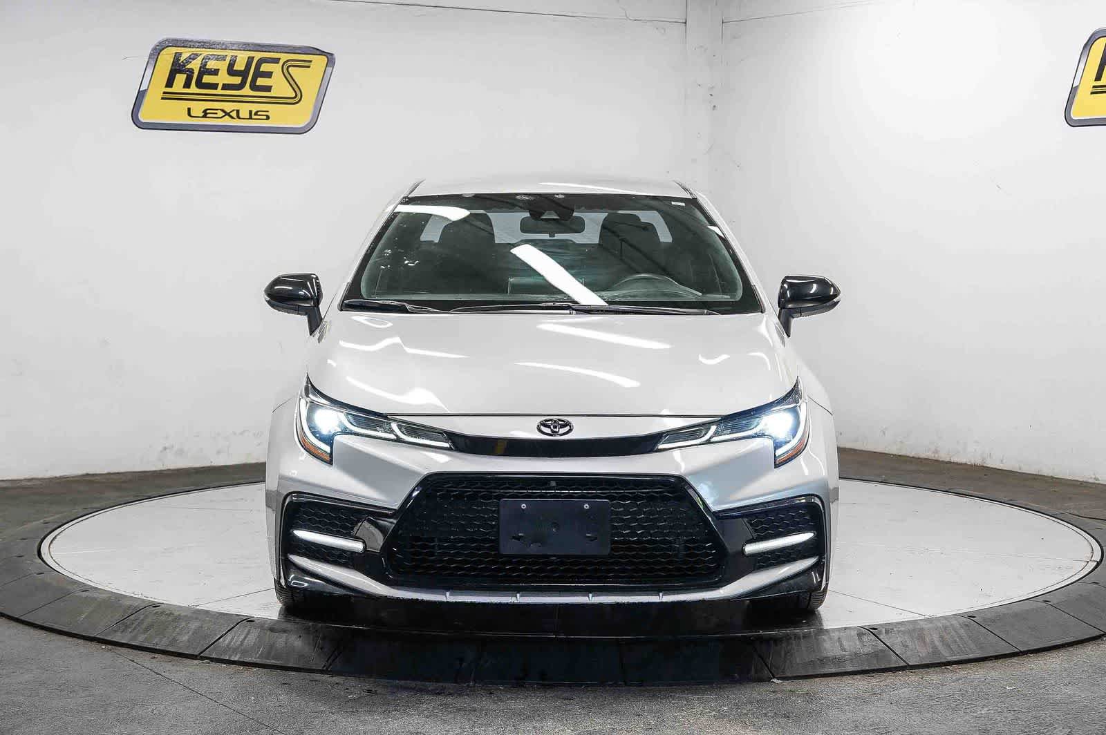 Used 2020 Toyota Corolla SE FWD image 6