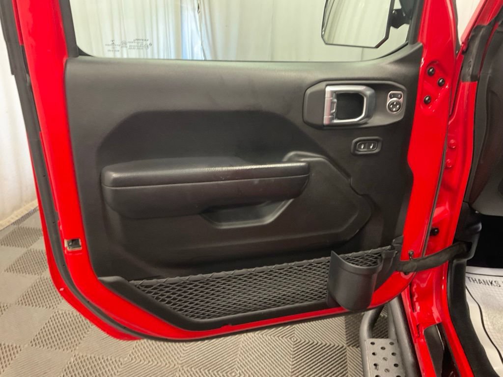 Used 2021 Jeep Gladiator Sport AWD/4WD image 10