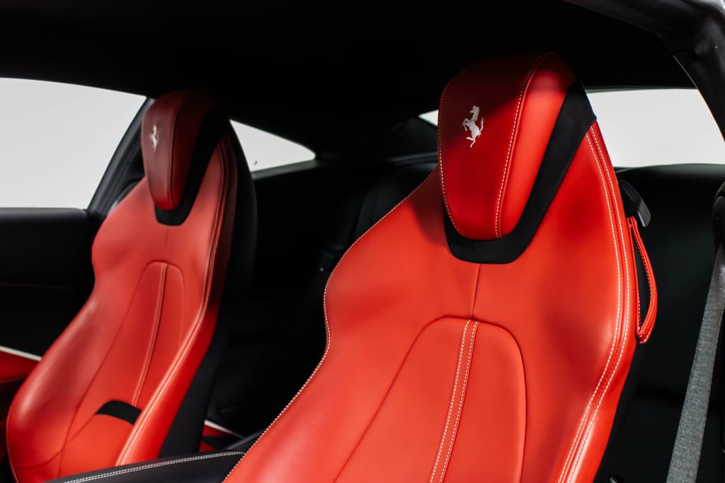 Certified 2022 Ferrari Roma image 41